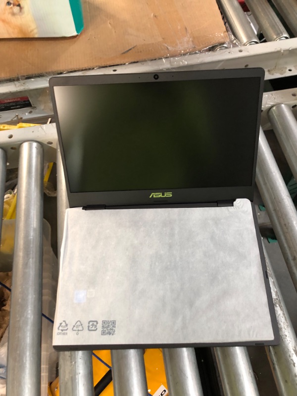 Photo 1 of [New] ASUS Intel Celeron N3350 4GB Memory 32GB eMMC 14-Inch Chromebook (Slate Gray)
