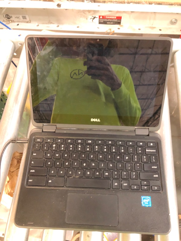 Photo 5 of [Used] Dell Chromebook 11 3180 11.6-Inch 4GB | 16GB SSD Traditional Laptop (Black) 