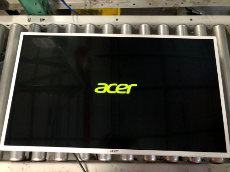 Photo 2 of [Brand New] Acer eb1 32" monitor