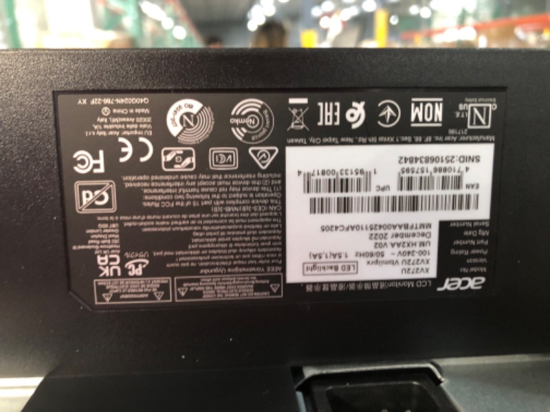 Photo 10 of [New] Acer Nitro XV272U Vbmiiprx 27" Zero-Frame WQHD 2560 x 1440 Gaming Monitor 