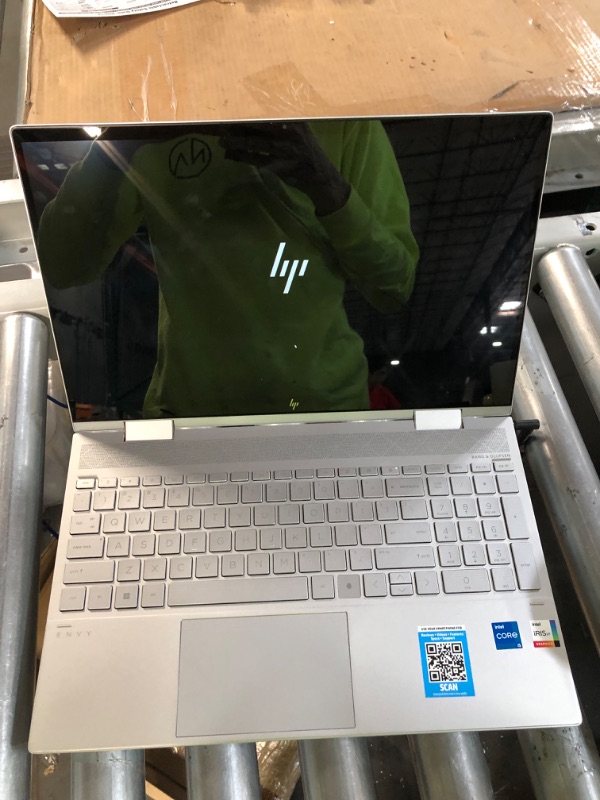 Photo 4 of [Brand New] HP Envy x360 15.6-inch FHD Touchscreen 512GB SSD, i5-1135G7 2-in-1 Laptop 