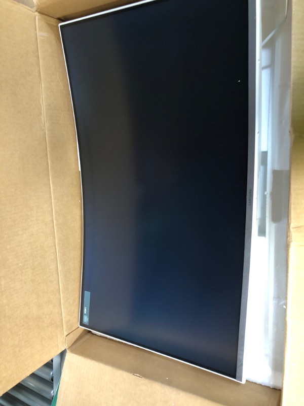 Photo 6 of Samsung 32" Class 4K UHD Curved Monitor - LU32R591CWNXZA (Renewed)