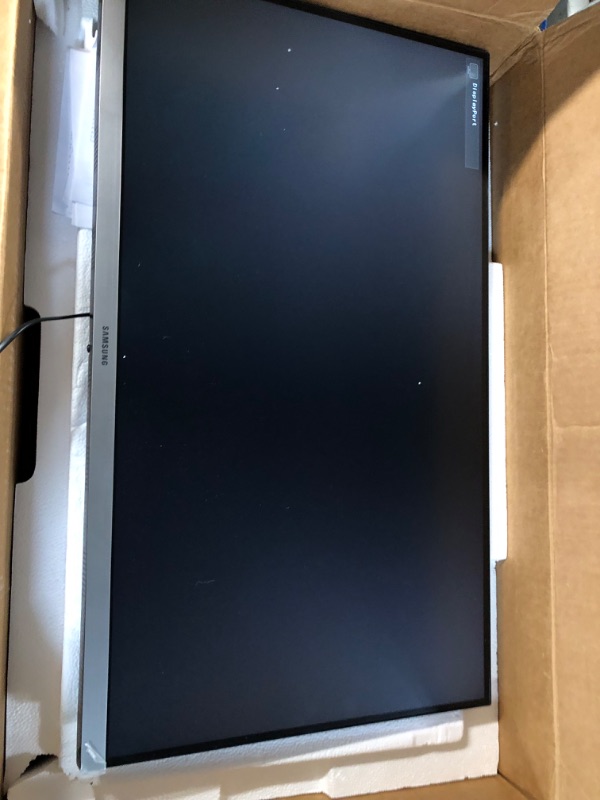 Photo 3 of [Missing parts] Samsung - 28” ViewFinity UHD IPS AMD FreeSync with HDR Monitor - Black
