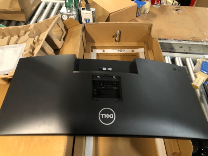 Photo 7 of [Missing Cords] Dell P3421W 34.14" 21:9 Curved USB Type-C WQHD IPS Monitor (P3421W)
