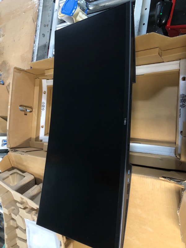 Photo 5 of [Missing Cords] Dell P3421W 34.14" 21:9 Curved USB Type-C WQHD IPS Monitor (P3421W)
