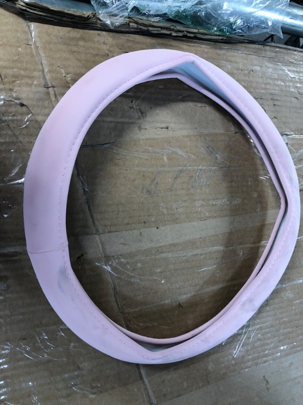 Photo 1 of Steering wheel cover - Pink