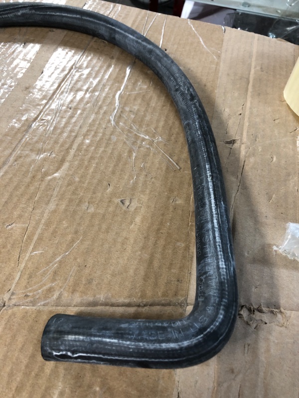 Photo 1 of Gates 28480 90 Degree Molded Heater Hose
