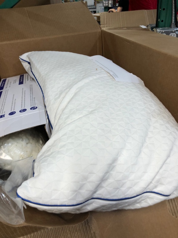 Photo 1 of ***** LIKE NEW ****viewstar Pillows Queen Size 1 Pack,  Washable Removable Cover, 20"x 30" Queen (Pack of 1)
