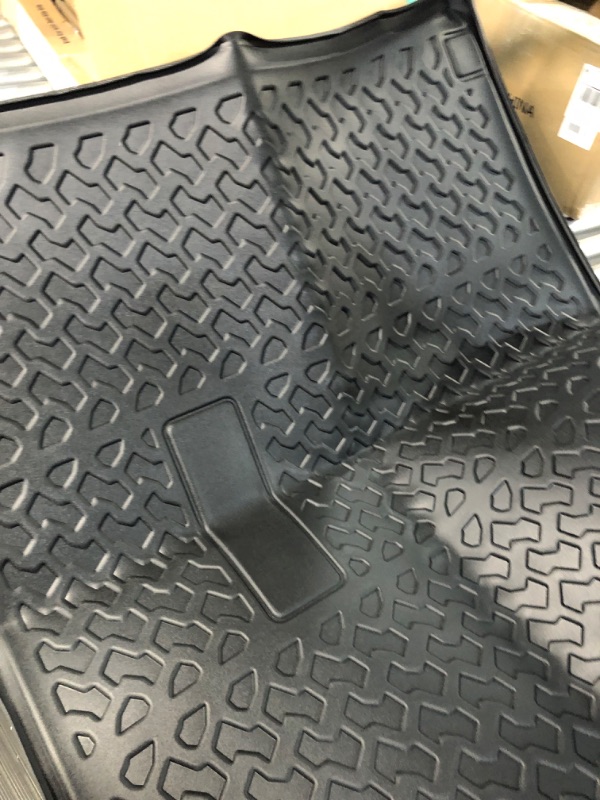 Photo 2 of Aiqiying Grand Cherokee Cargo Liners