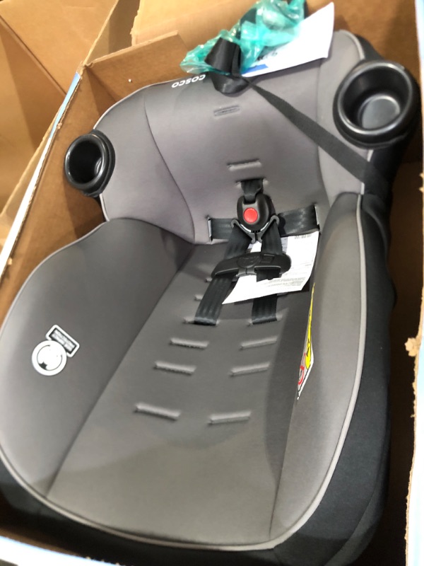 Photo 2 of Cosco Onlook 2-in-1 Convertible Car Seat, Rear-Facing 5-40 pounds and Forward-Facing 22-40 pounds and up to 43 inches, Black Arrows