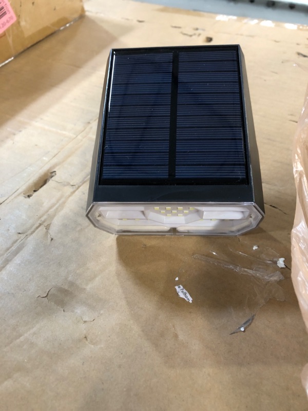 Photo 1 of *STOCK PHOTO FOR REFERENCE*
solar garden lights 6pk