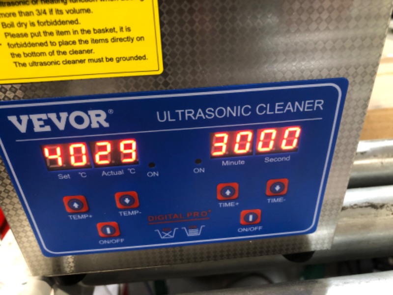 Photo 2 of 1.3L Stainless Ultrasonic Cleaning Machine JPS-08A
