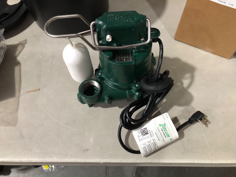 Photo 2 of ***UNTESTED***
Zoeller 105-0001 Sump Pump, 12.50 x 14.50 x 14.50 inches, 19 Pound Electric