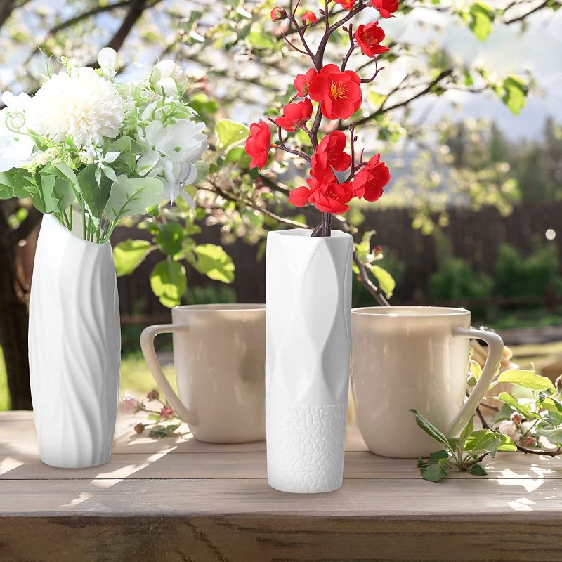 Photo 1 of 12 PC CENTER PC WHITE PLASTIC VASE SSET 