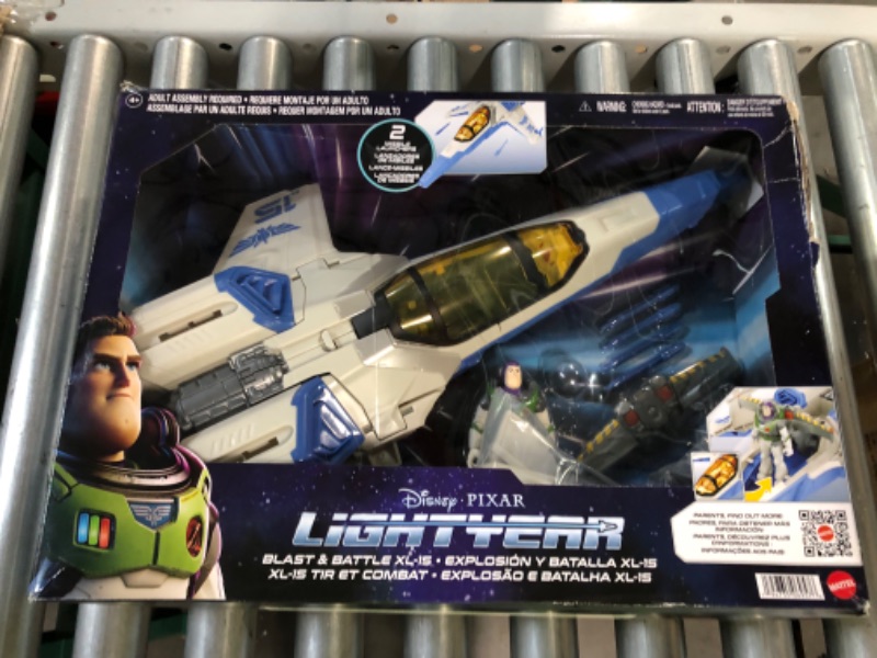 Photo 2 of Disney and Pixar Lightyear Toys, XL-15 Spaceship Vehicle with Buzz Lightyear Action Figure and Projectiles