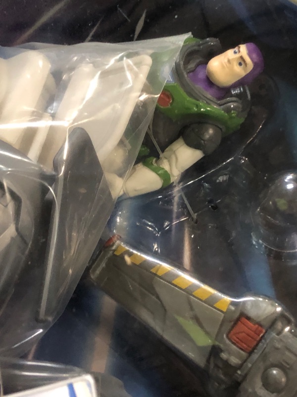 Photo 3 of Disney and Pixar Lightyear Toys, XL-15 Spaceship Vehicle with Buzz Lightyear Action Figure and Projectiles