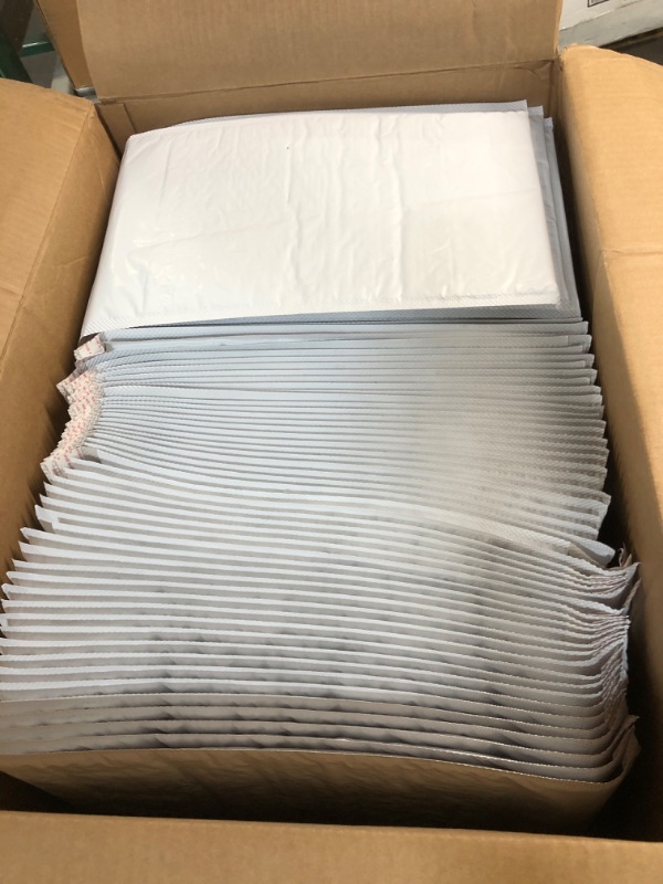 Photo 3 of StarBoxes 100 Poly Bubble Mailer Bags 8.5x14.5" - #3 Pouches Envelopes White Self-Sealing (PBM385145100)