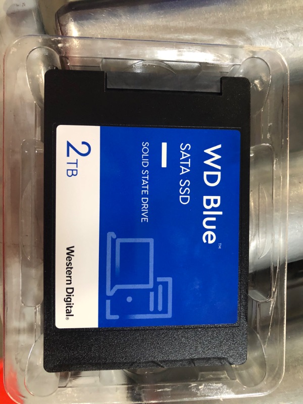 Photo 4 of Western Digital 2TB WD Blue 3D NAND Internal PC SSD 