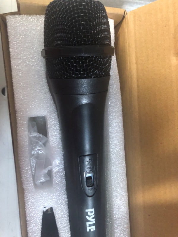 Photo 2 of Pyle PDWM91 - Professional VHF Handheld Microphone