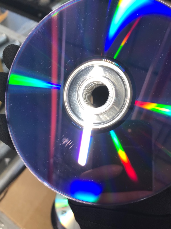 Photo 6 of *Used/ Minor Scratches on Some* Verbatim DVD+R 4.7GB 16x AZO Recordable Media Disc - 100 Disc Spindle (FFP) 