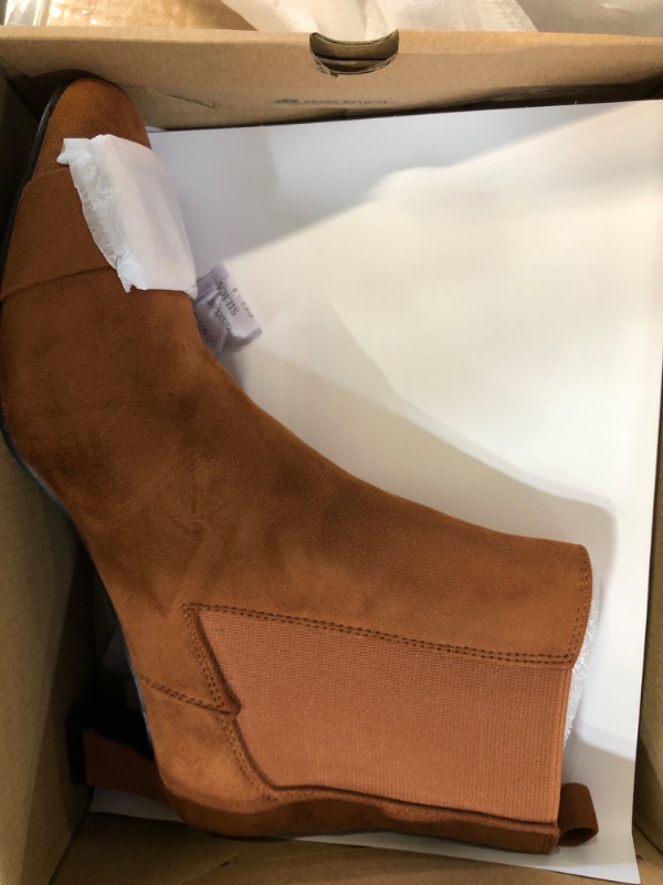 Photo 1 of Women’s boot heels - 8.5