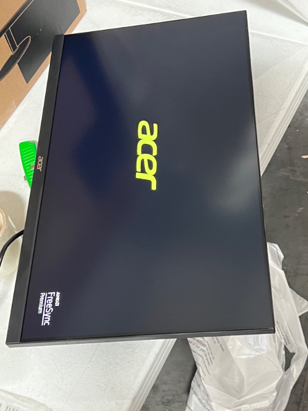 Photo 6 of acer Nitro XF3- s4 inch" Monitor Full HD 