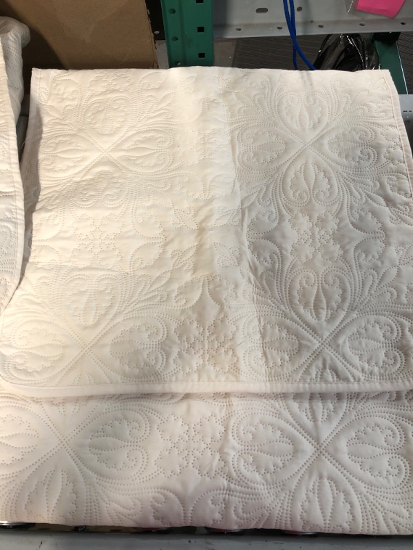Photo 3 of -USED- PHRIXUS Beige Bedspread King (118"x106") Lightweight Quilt COVER