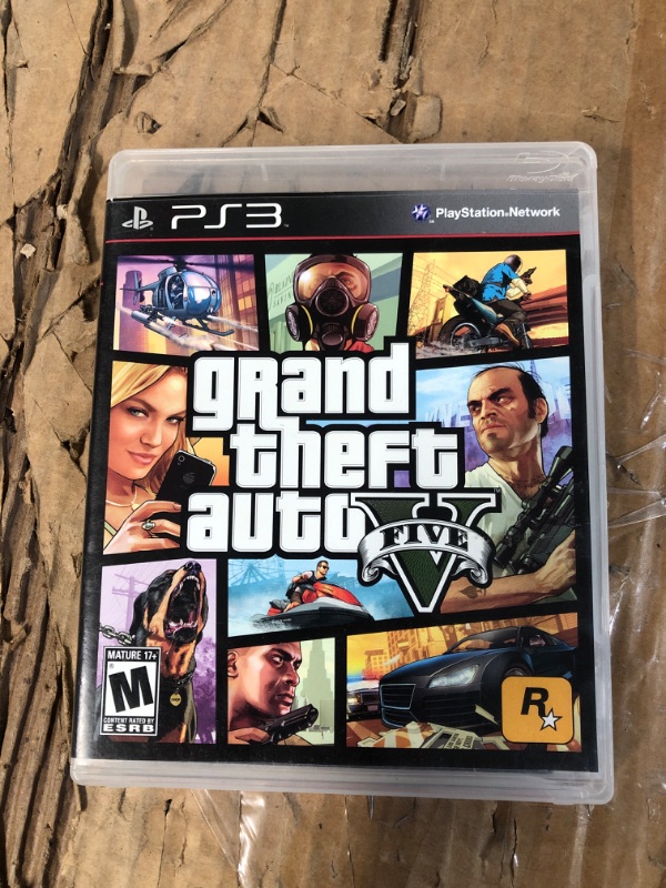 Photo 2 of -USED- Grand Theft Auto V - PlayStation 3