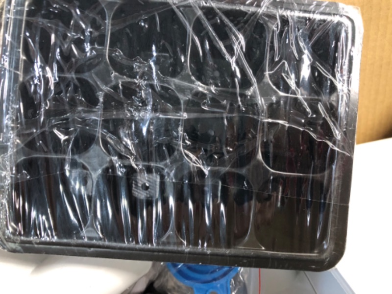Photo 1 of **ITEM MISSING PARTS*** INCOMPLETE
Tower Garden Hydroponics Growing System,Indoor Smart Garden,Nursery Germination Kit Including Smart Plug,Water Level,Water Pump