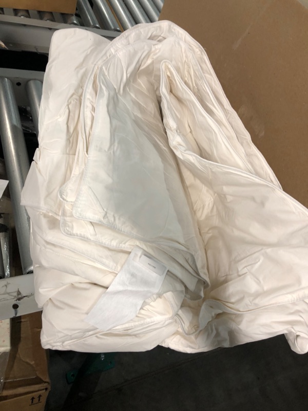 Photo 2 of (READ NOTES) WhatsBedding Goose Down Comforter - 90x90 Inch Queen White/Medium (GOOSE) 