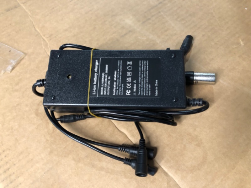 Photo 3 of 25.2V 29.4V 42V 54.6V Electric Bicycle Scooter ebike Battery Charger Li-ion Battery 24V 36V 48V 6S 7S 10S 13S 42v 2a