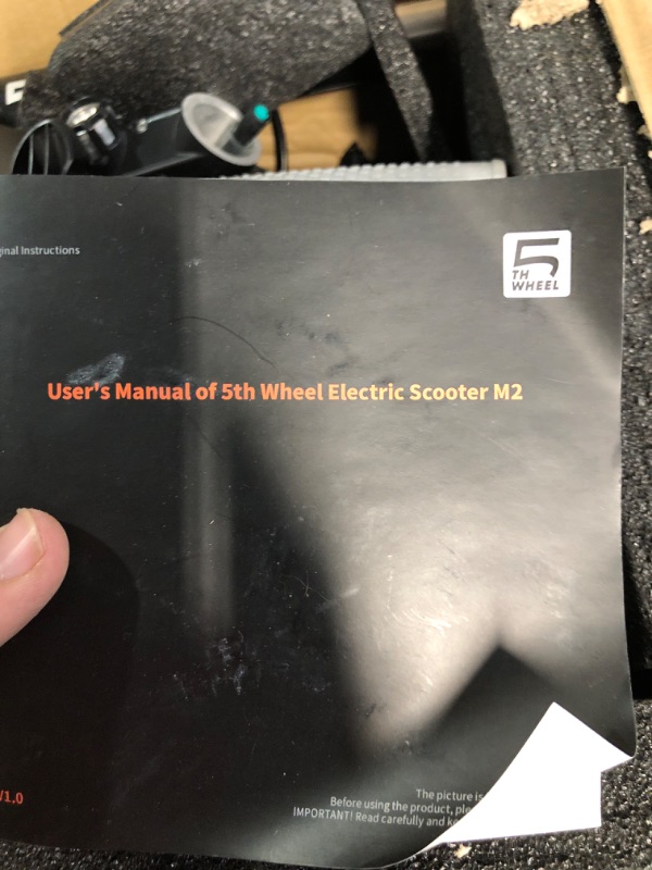 Photo 3 of **SEE NOTES**
Electric Scooter - 5TH WHEEL M2 Electric Scooter Adults, 8.5" Honeycomb Tire, 19 Miles Long Range & 15.5 Mph, 220lbs Max Load Black