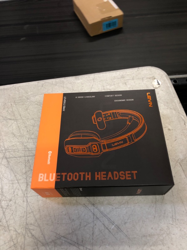 Photo 1 of BLUETOOTH HEADSET (MINOR DOG  HAIRS)