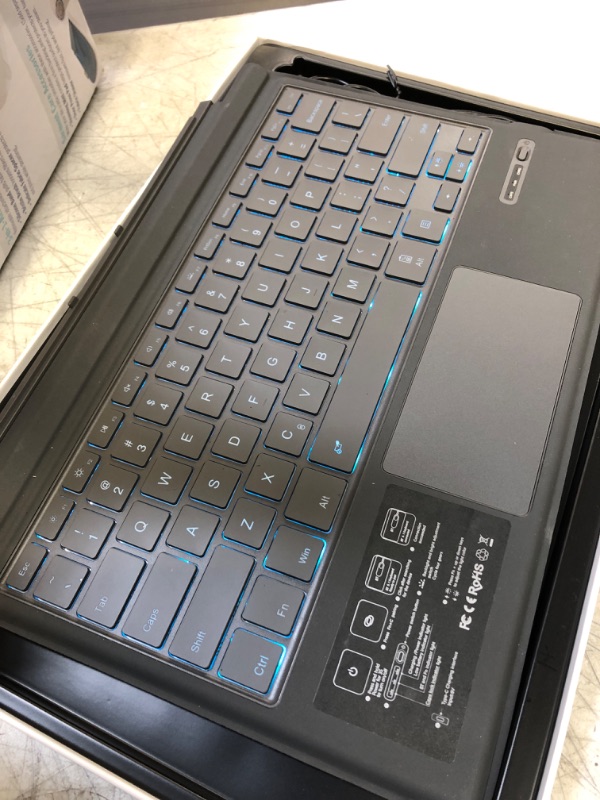 Photo 4 of TOUCHPAD KEYBOARD FOR SURFACE PRO 7 +/7/6/5/4/3