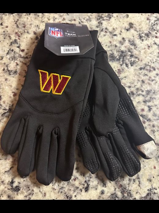 Photo 1 of FOCO NFL unisex-adult Nfl Team Logo High End Neoprene Texting Gloves Washington Commanders 9-2556 Team Color