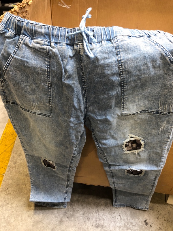 Photo 1 of 2xl-- Women's Ripped Jeans  

