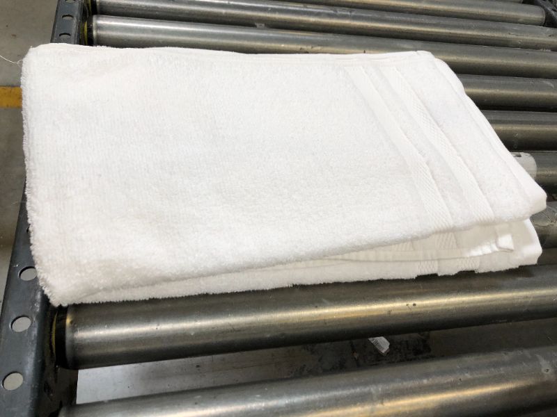 Photo 2 of 4 PACK WHITE 16X30 TOWELS