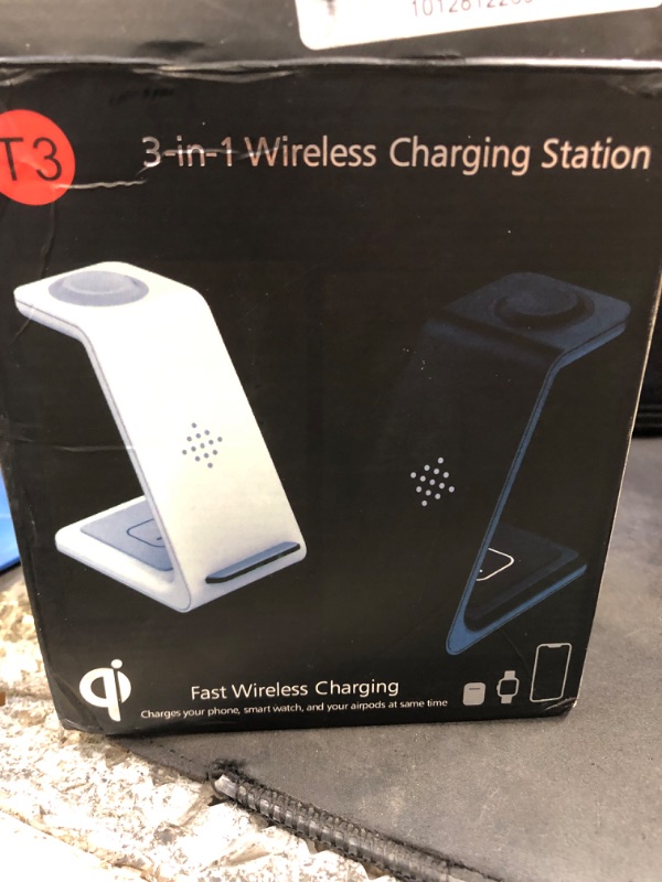 Photo 1 of 3 IN 1 WIRELESS CHARGING STATION 