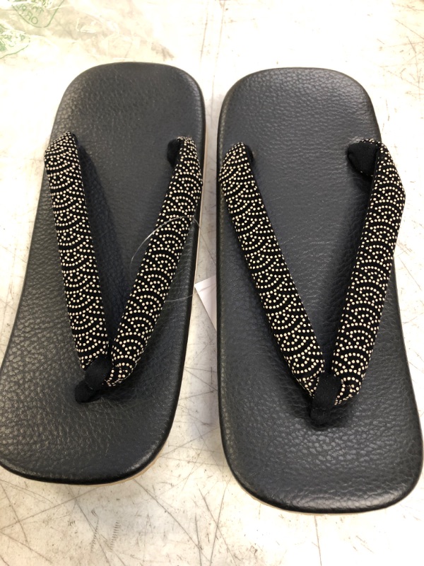 Photo 2 of Black Leather setta Men's Japanese zouri Sandals flip-flops costume house yard kendo [Made in Japan], SIZE 7/8