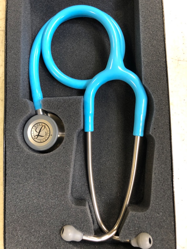 Photo 2 of 3M Littmann Classic III Monitoring Stethoscope, Turquoise Tube 27, inch, 5835 Turquoise Tube Stethoscope