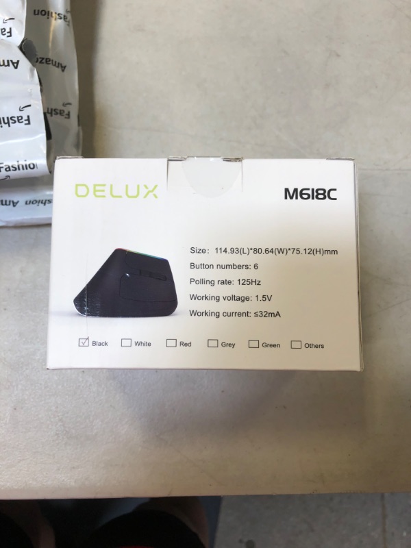 Photo 1 of `delux m6i8c mouse