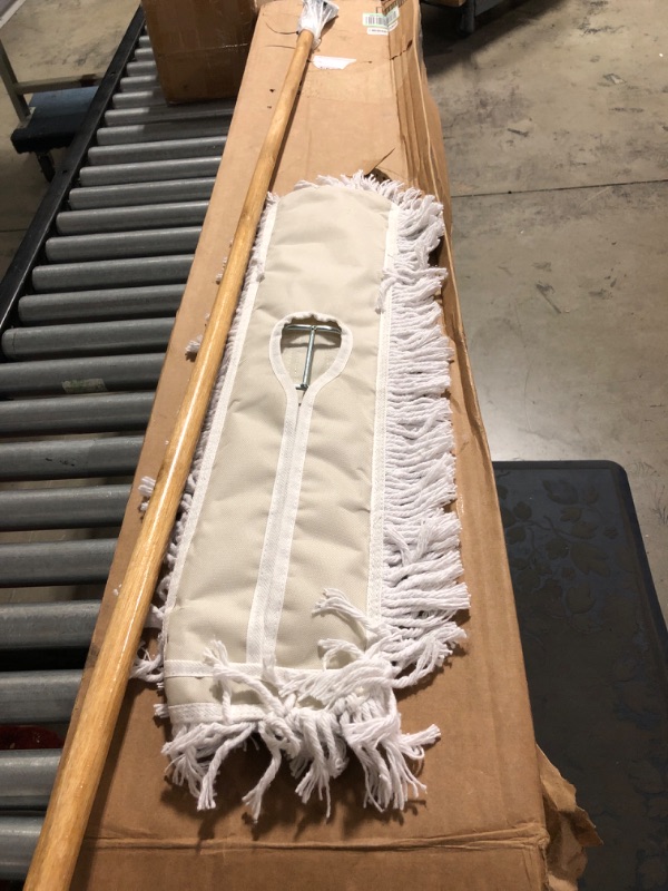 Photo 1 of 24 inch dust mop