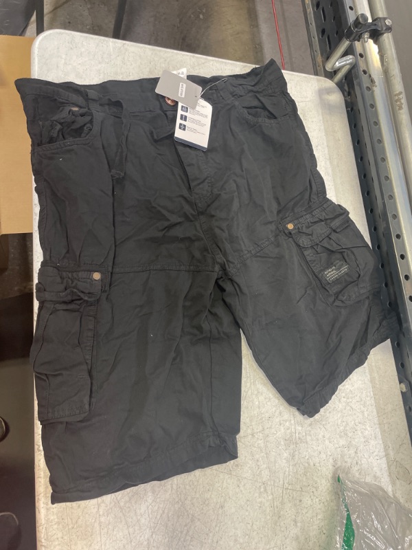 Photo 1 of BLACK CARGO SHORTS 3XL 