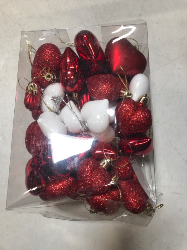 Photo 1 of 60pcs heart ornaments 