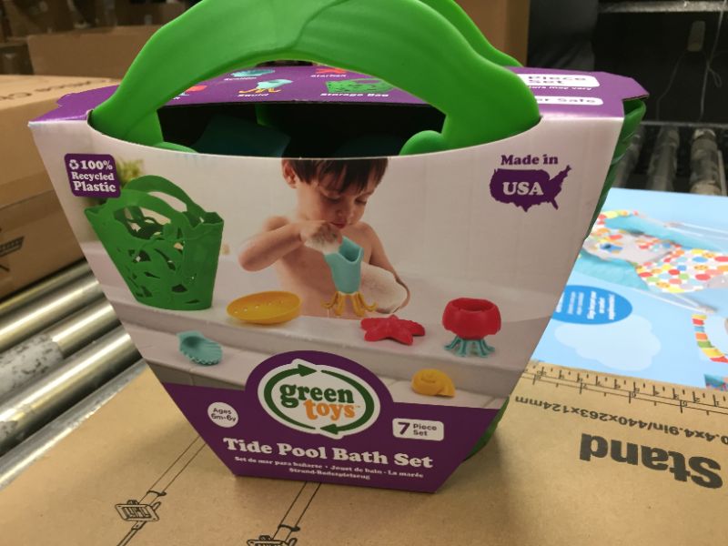 Photo 2 of Green Toys Tide Pool Bath Set - 7 Piece Pretend Play, Motor Skills, Kids Bath Toy Floating Pouring Shells with Storage Bag. No BPA, phthalates, PVC. Dishwasher Safe, Recycled Plastic, Made in USA.