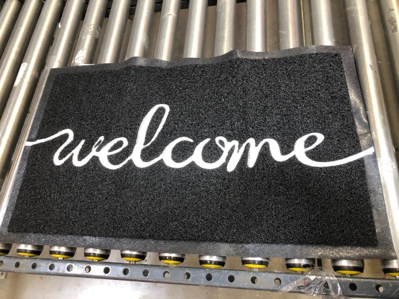 Photo 1 of "WELCOME" MESH MAT BLACK AND WHITE LETTERING