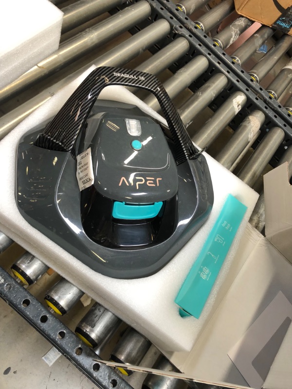 Photo 3 of (2023 Upgrade) AIPER Seagull SE Cordless Robotic Pool Cleaner, Pool Vacuum Lasts 90 Mins, LED Indicator, Self-Parking, Ideal for Above/In-Ground Flat Pools up to 40 Feet - Gray
