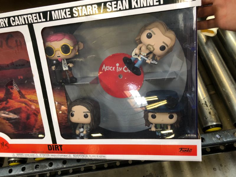 Photo 1 of Funko Pop! Deluxe Albums: Alice in Chains - Dirt