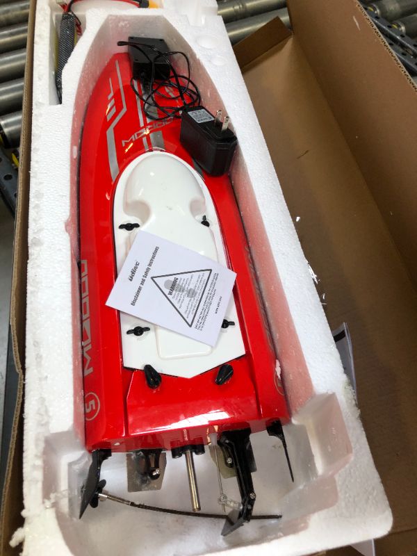 Photo 3 of Cheerwing RC Racing Boat Large Brushless Remote Control Boat 30mph High Speed for Adults Kids Red