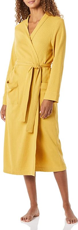 Photo 1 of Amazon Essentials Women's Lightweight Waffle Full-Length Robe 
SIZE SMALL 
